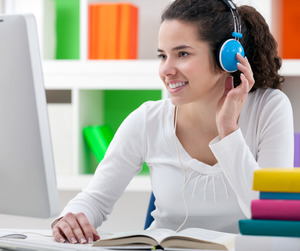 Как правильно выбрать материал для аудирования на английском