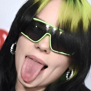 Billie Eilish & Khalid - Lovely: пісня про втечу, яка відбувається лише в голові